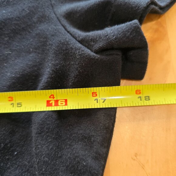 Wild Fable Black Cropped V Neck Tee shirt Sz Large L - Picture 6 of 7